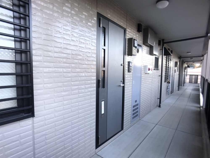 17/23 エントランス