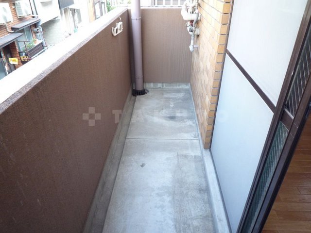 17/17 バルコニー