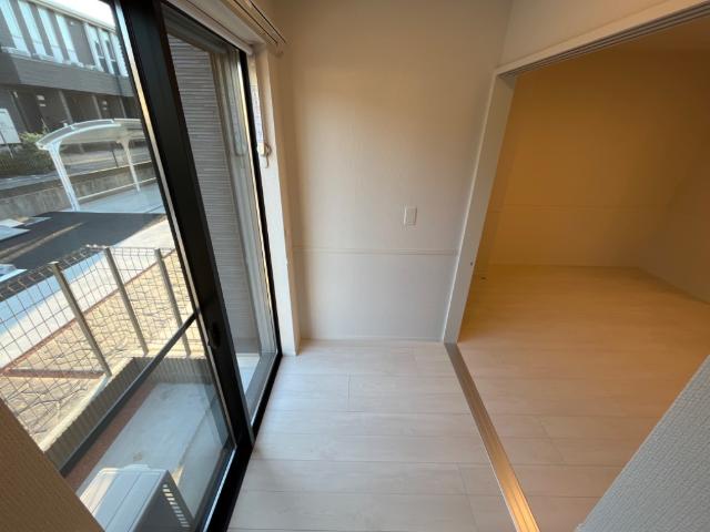 20/27 バルコニー