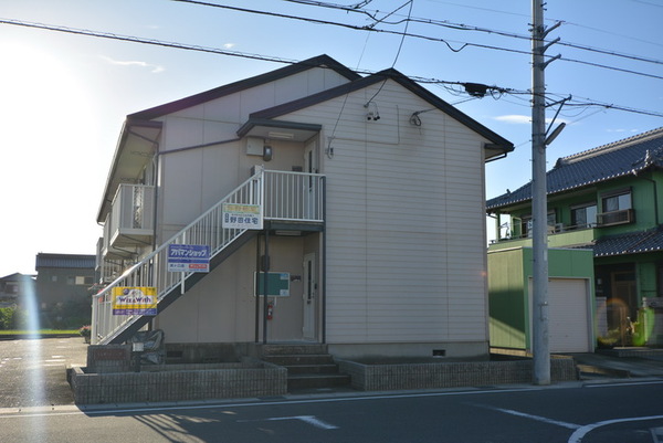 2/3 エントランス