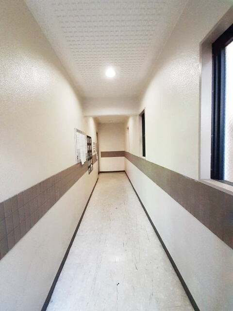 13/20 エントランス