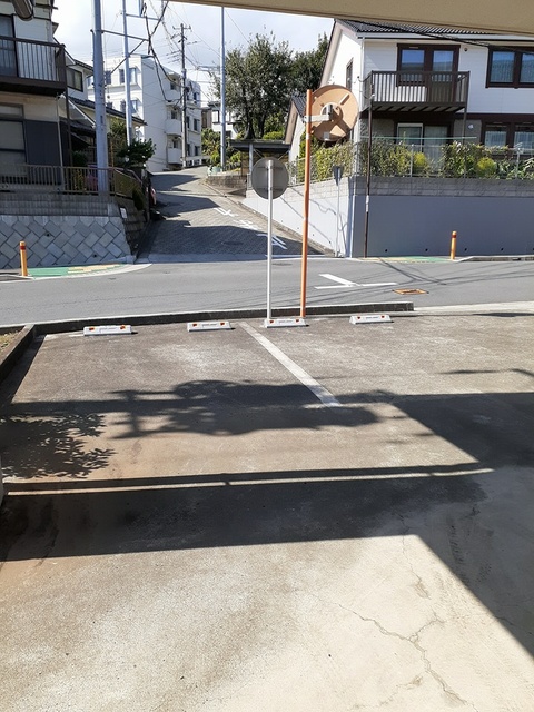 12/20 駐車場