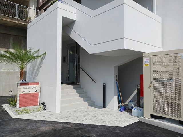 14/20 エントランス