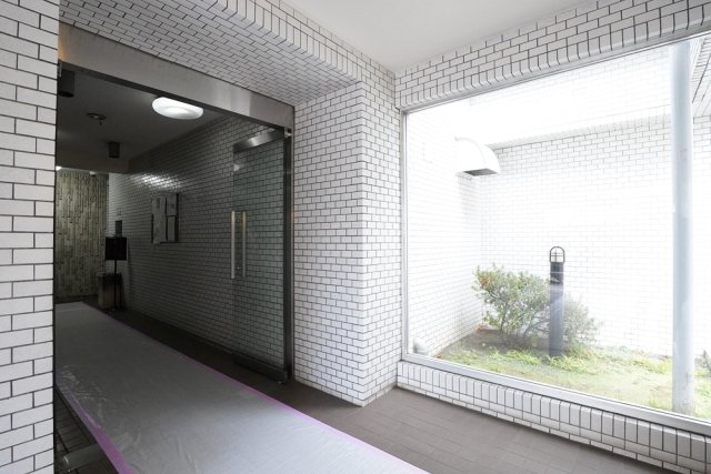 3/4 エントランス