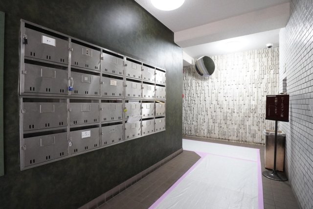 4/4 エントランス