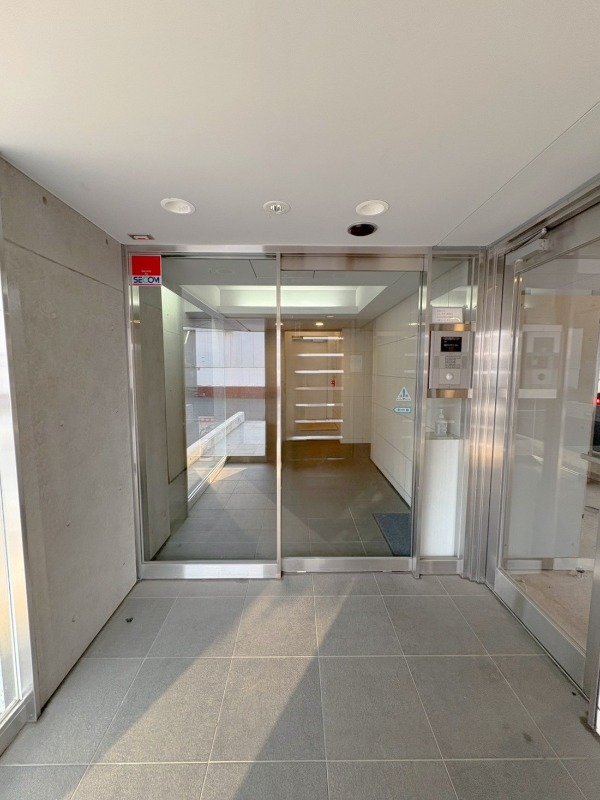 15/20 エントランス