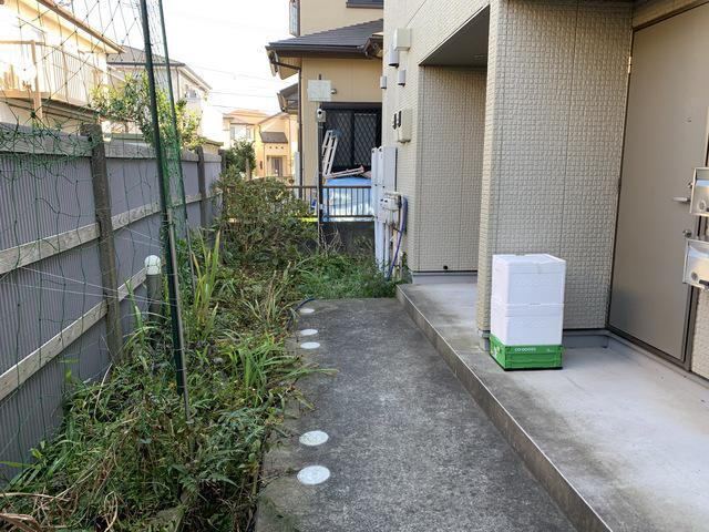 21/22 エントランス