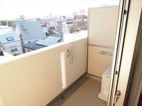 13/16 バルコニー