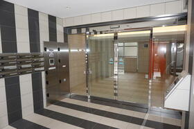 15/16 エントランス