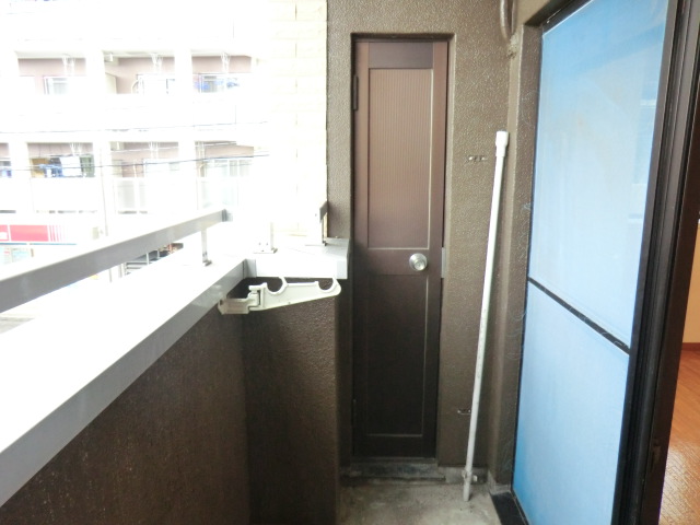 18/30 バルコニー