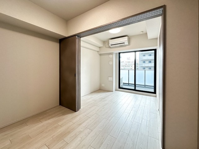 23/30 リビング/ダイニング