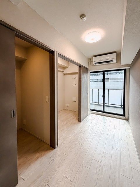 27/30 リビング/ダイニング