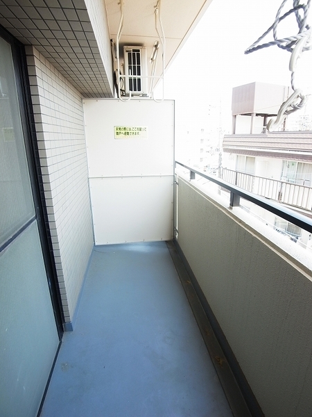 18/23 バルコニー