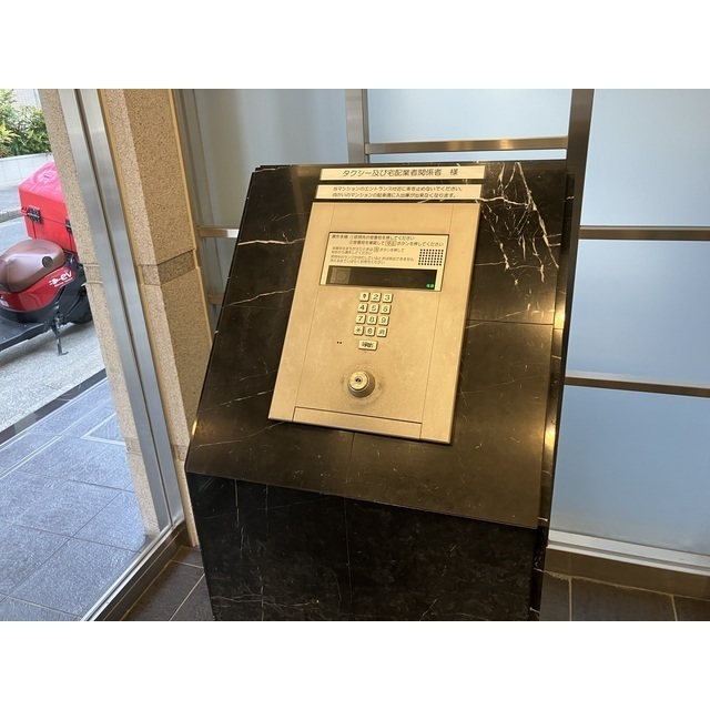 6/6 エントランス