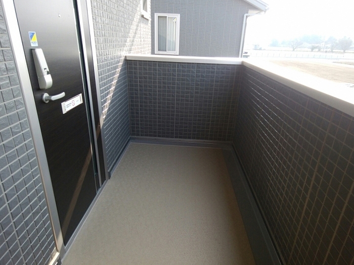 19/23 エントランス