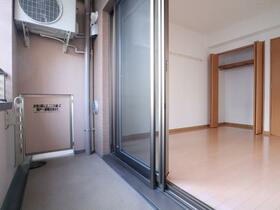 13/16 バルコニー