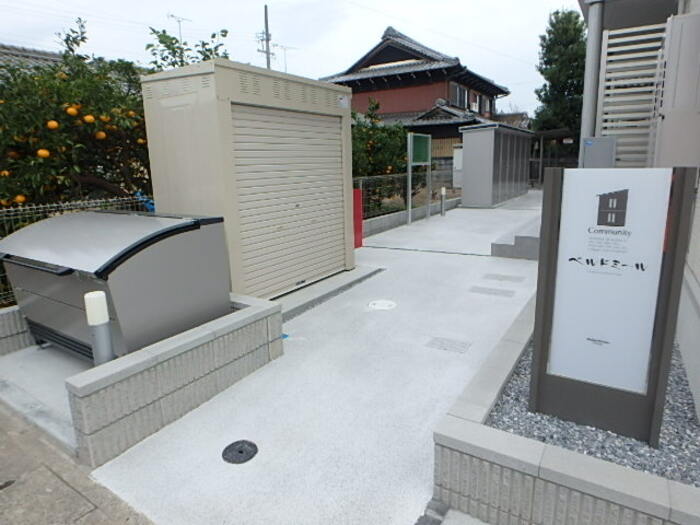 2/8 エントランス