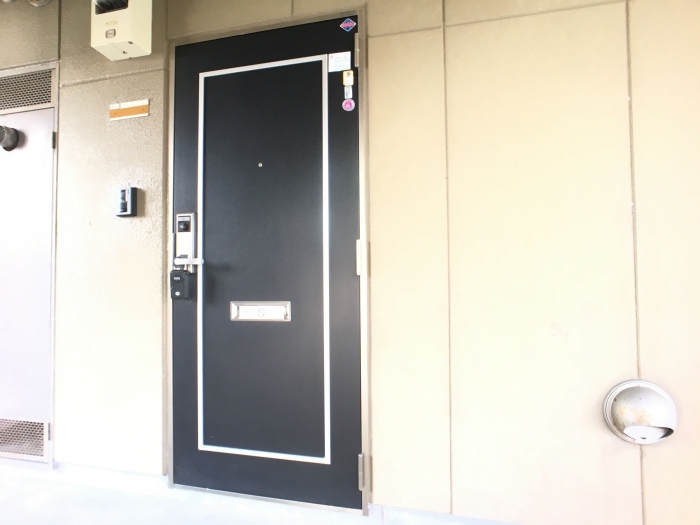 16/25 エントランス