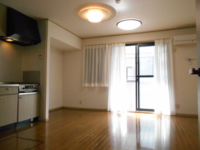 4/28 リビング/ダイニング