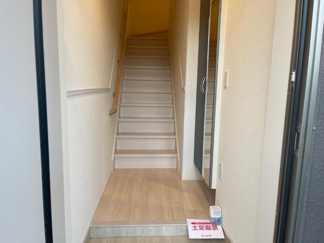 14/26 玄関