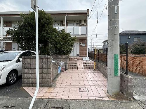 14/14 エントランス