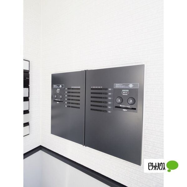 21/21 エントランス