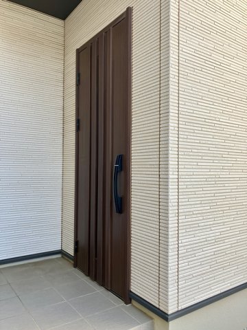 2/3 エントランス