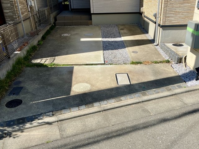 3/3 駐車場