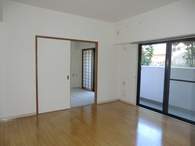 13/25 バルコニー