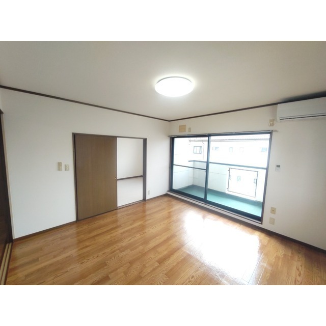 4/22 リビング/ダイニング