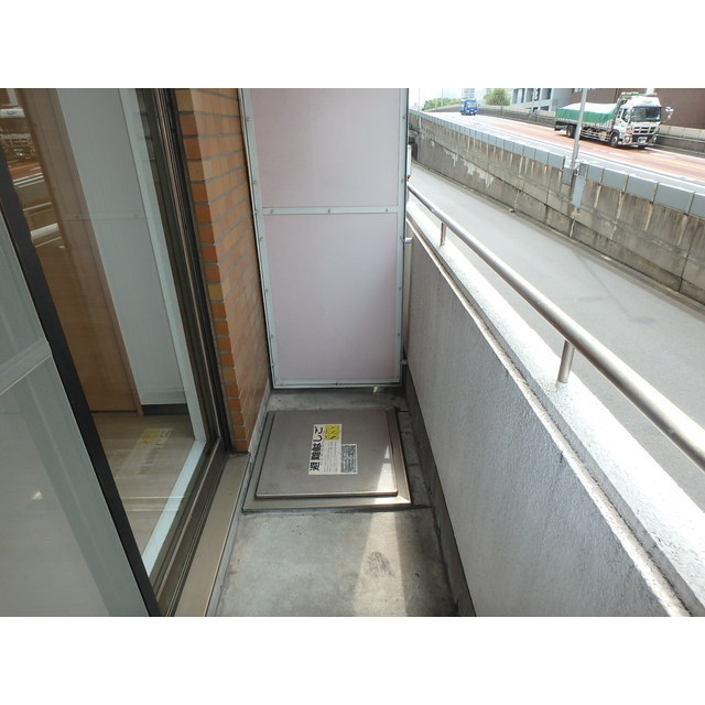 20/25 バルコニー