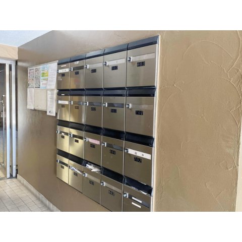 25/25 エントランス