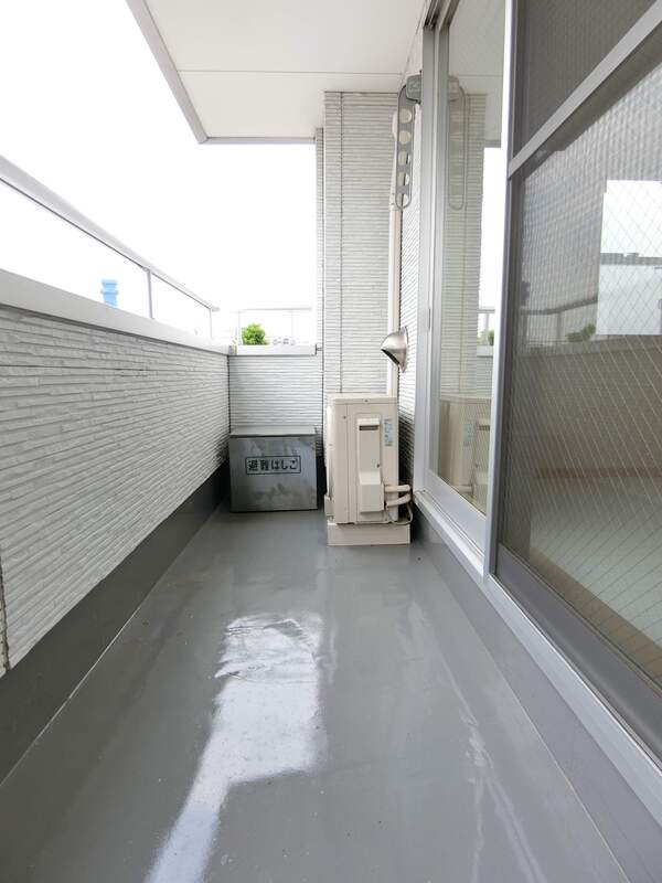 18/22 バルコニー