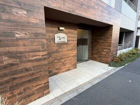 4/4 エントランス