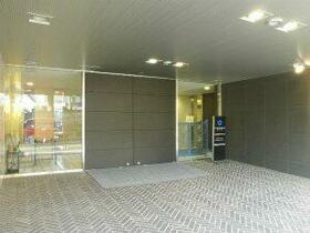 2/3 エントランス