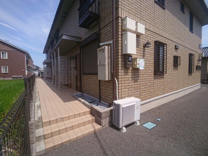 15/17 エントランス