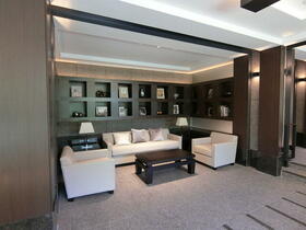 15/16 エントランス