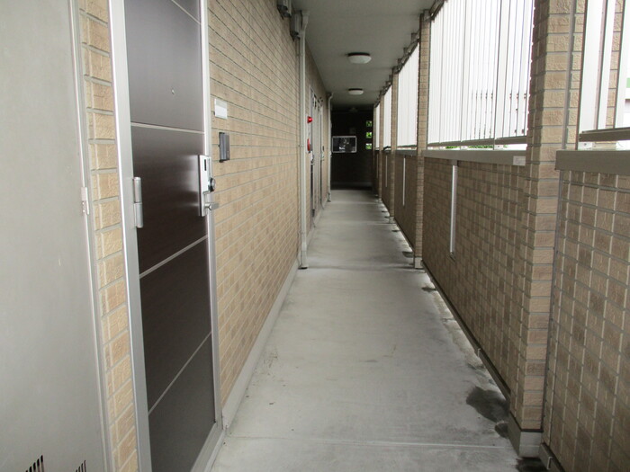 17/20 エントランス