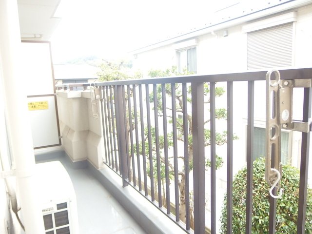 13/23 バルコニー