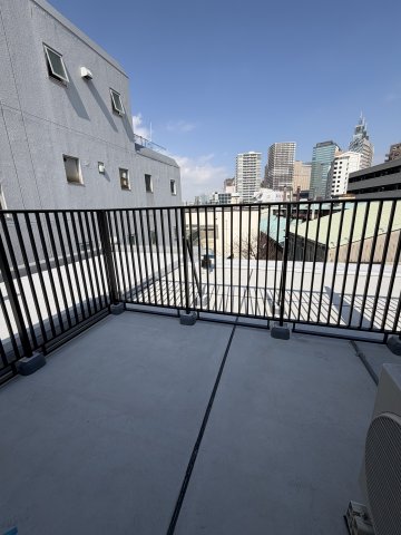 16/26 バルコニー