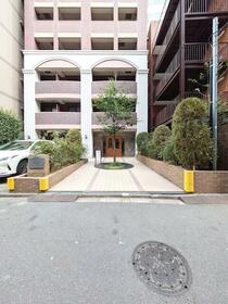 14/16 エントランス