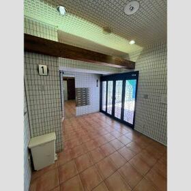 4/4 エントランス