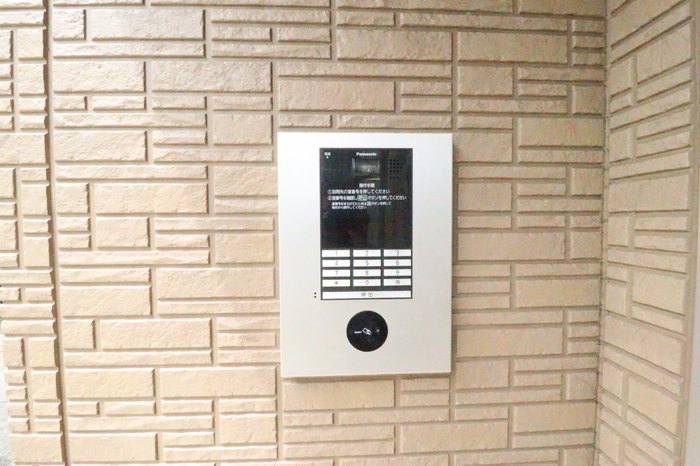 16/26 エントランス