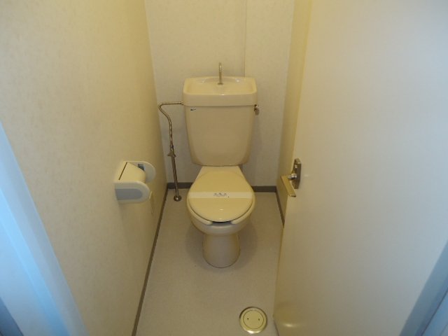 16/28 トイレ