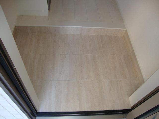 16/27 バルコニー