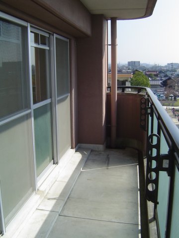13/19 バルコニー