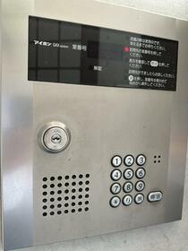 3/3 エントランス