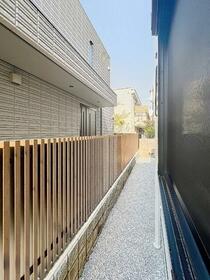 13/16 バルコニー