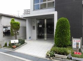 15/16 エントランス