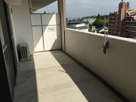 14/16 バルコニー